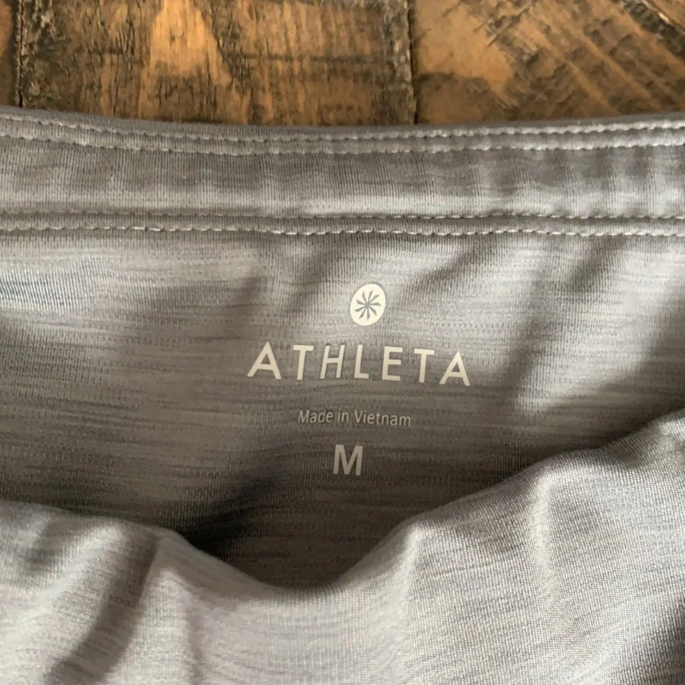 Athleta Sonar color blocks crop leggings